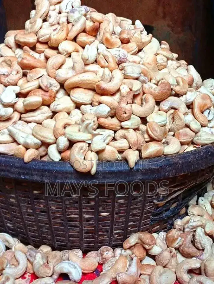 Fresh Cashew Nuts