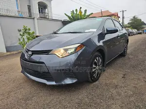 Toyota Corolla LE 4dr Sedan (1.8L 4cyl CVT) 2014 Gray