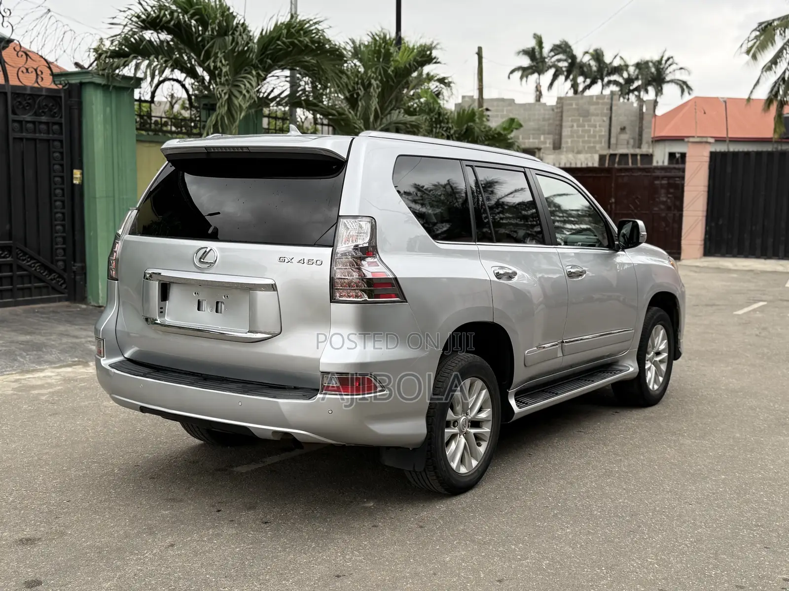 Lexus GX 2015 Silver