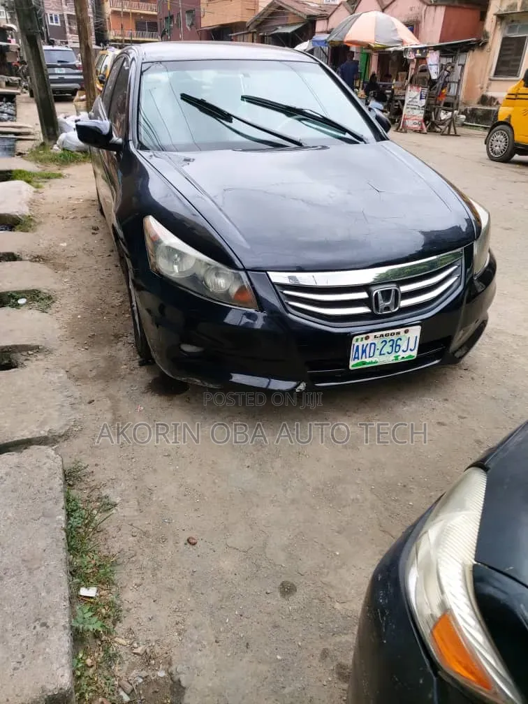 Honda Accord 2012 Black