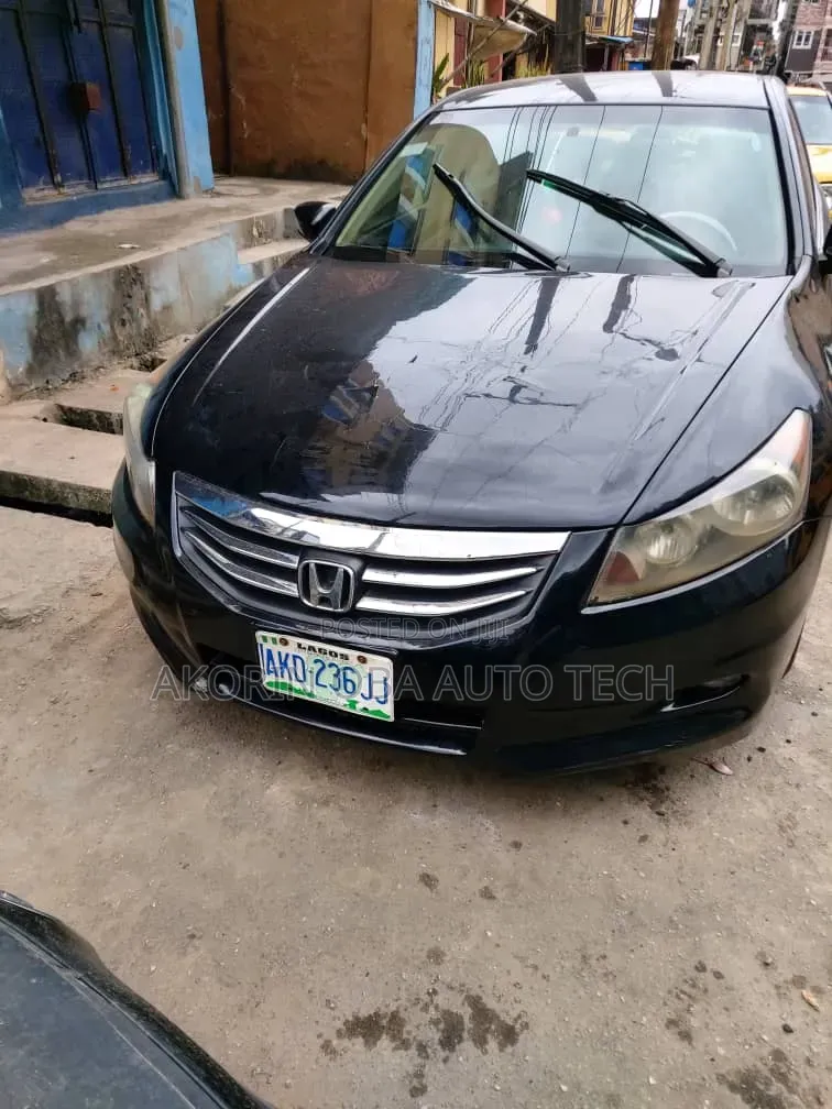 Honda Accord 2012 Black