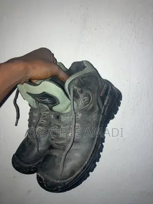 Safety Shoe 44 Size