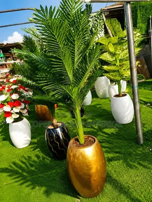 Artificial Flower and Vase Set.
Available in Different Sizes