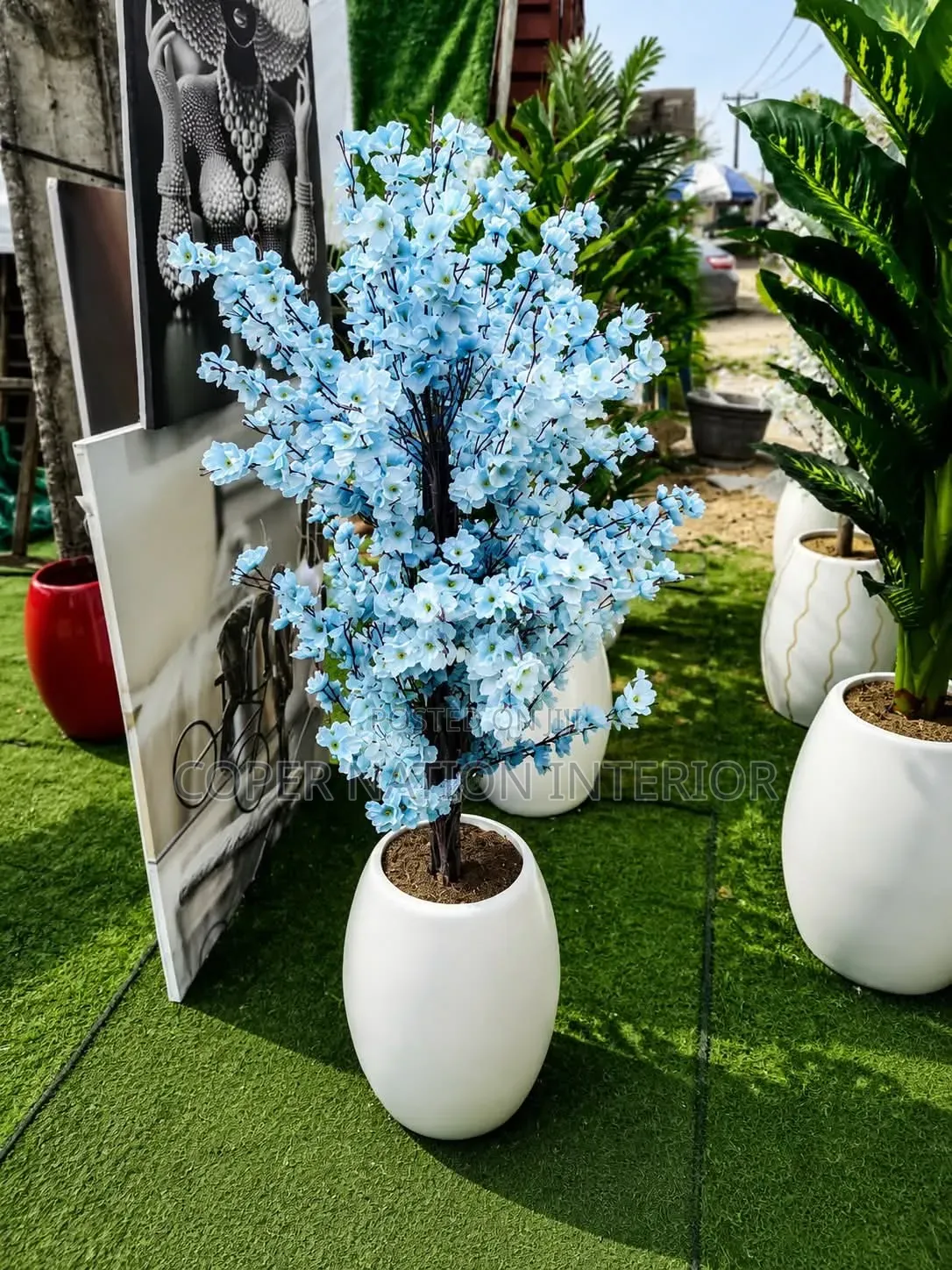 Artificial Flower and Vase Set.
Available in Different Sizes