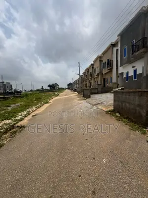 3bdrm Townhouse/Terrace in Ministry Of Defense, Sabon Lugbe for sale