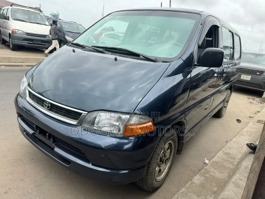 Toyota HiAce 2006 Blue