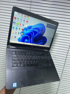 Laptop Dell Latitude E7470 8GB Intel Core i5 SSD 256GB