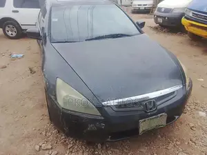 Honda Accord 2005 Blue