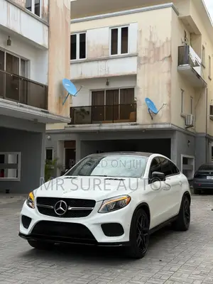 Mercedes-Benz GLE-Class AMG GLE 43 4MATIC 2017 White