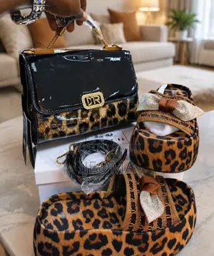Premium Ladies Handbag – Elegant and Versatile Women’s Bag