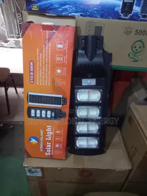 Etenda Solar 400watts 4 Eye Divided Solar Street Lights