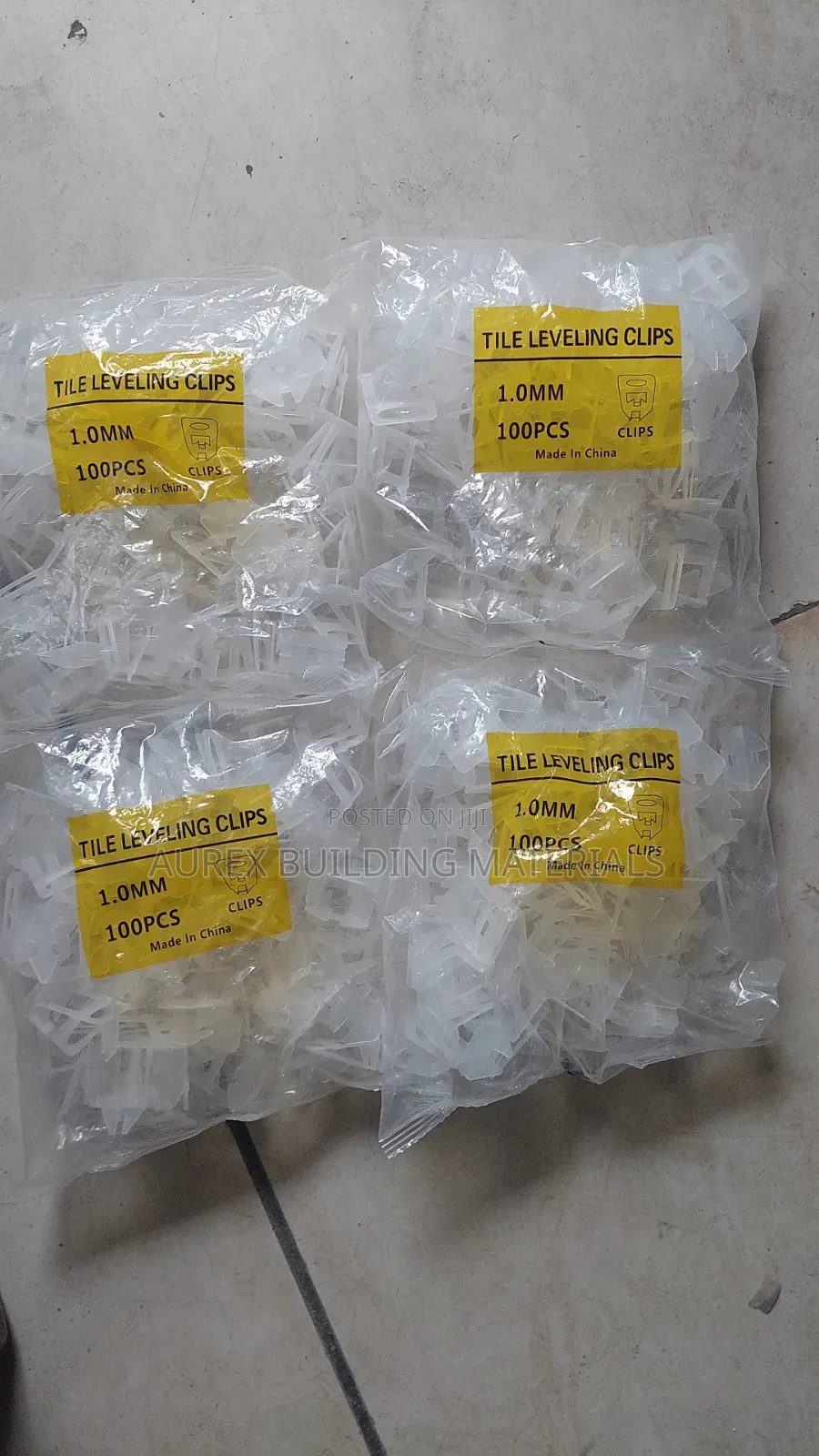 Tile Spacers or Tiles Leveling Clips