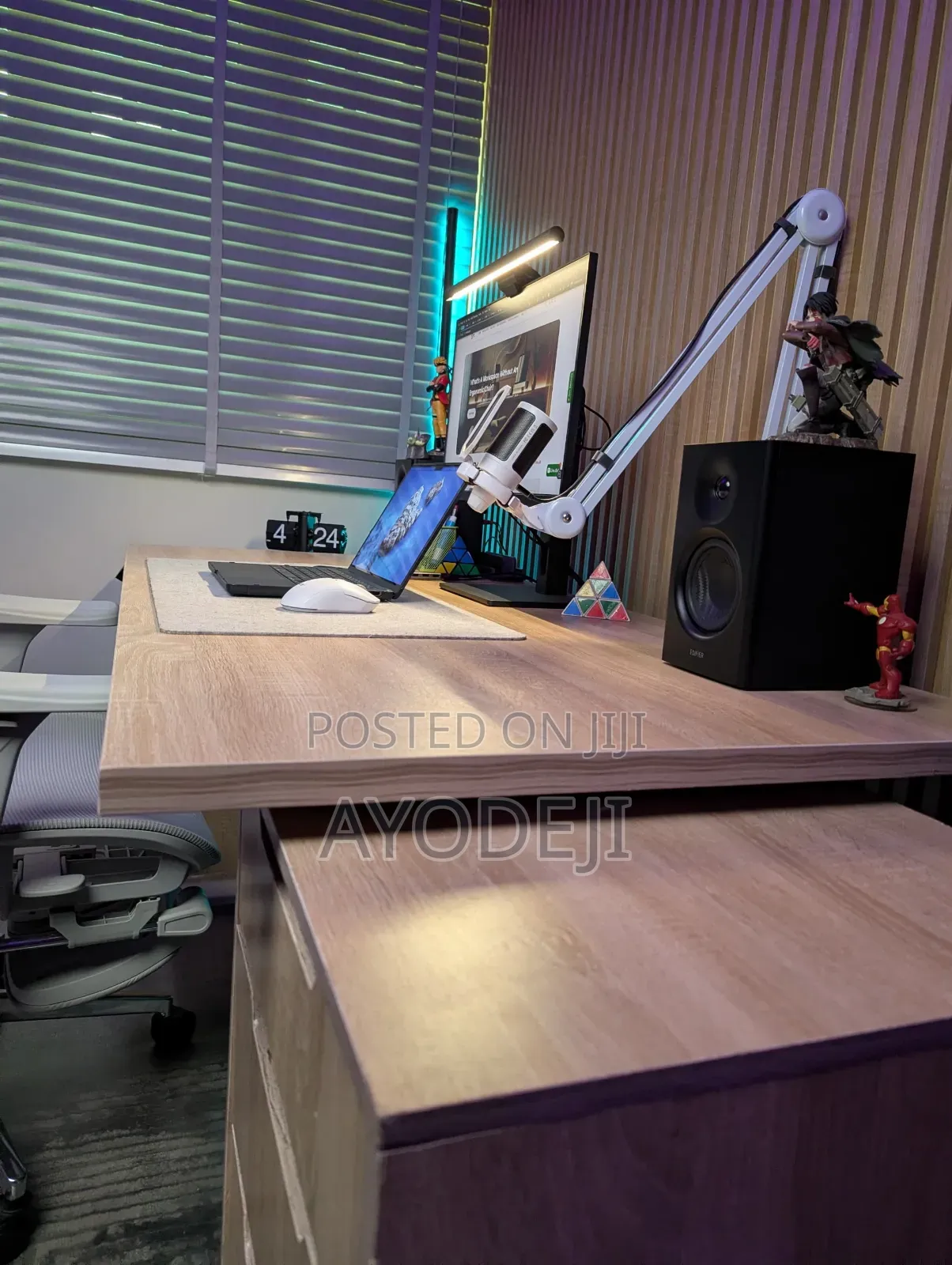 Edifier MR4 Studio Monitors
