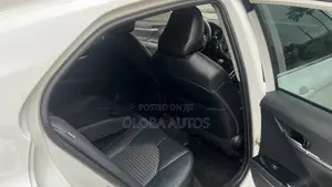 Toyota Camry 2020 White