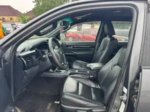 Toyota Hilux 2019 Gray