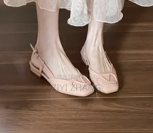 Nude Flats