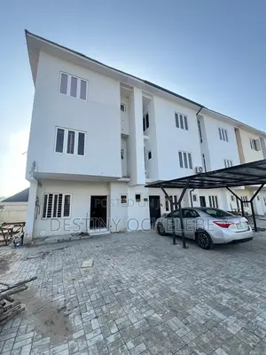 5bdrm Duplex in Guzape for rent