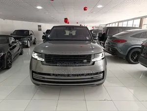 Land Rover Range Rover Vogue 2023 Brown