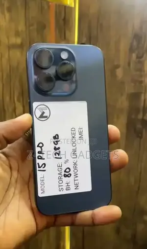 Apple iPhone 15 Pro 128 GB Blue