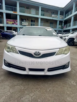 Toyota Camry 2013 White