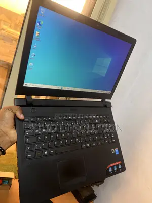 Laptop Lenovo IdeaPad 100 4GB Intel Pentium HDD 500GB
