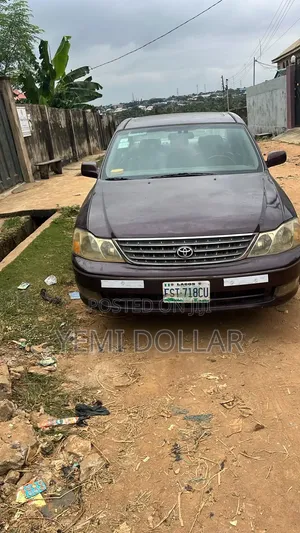 Toyota Avalon 2002 Red