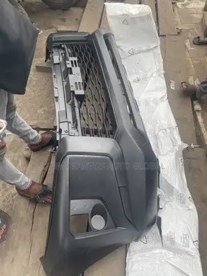 Complate Bumper Mitsubishi L200 2019 Available