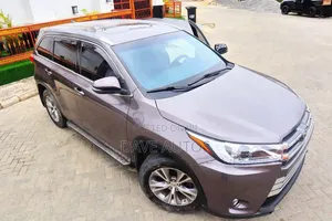Toyota Highlander 2016 Maroon