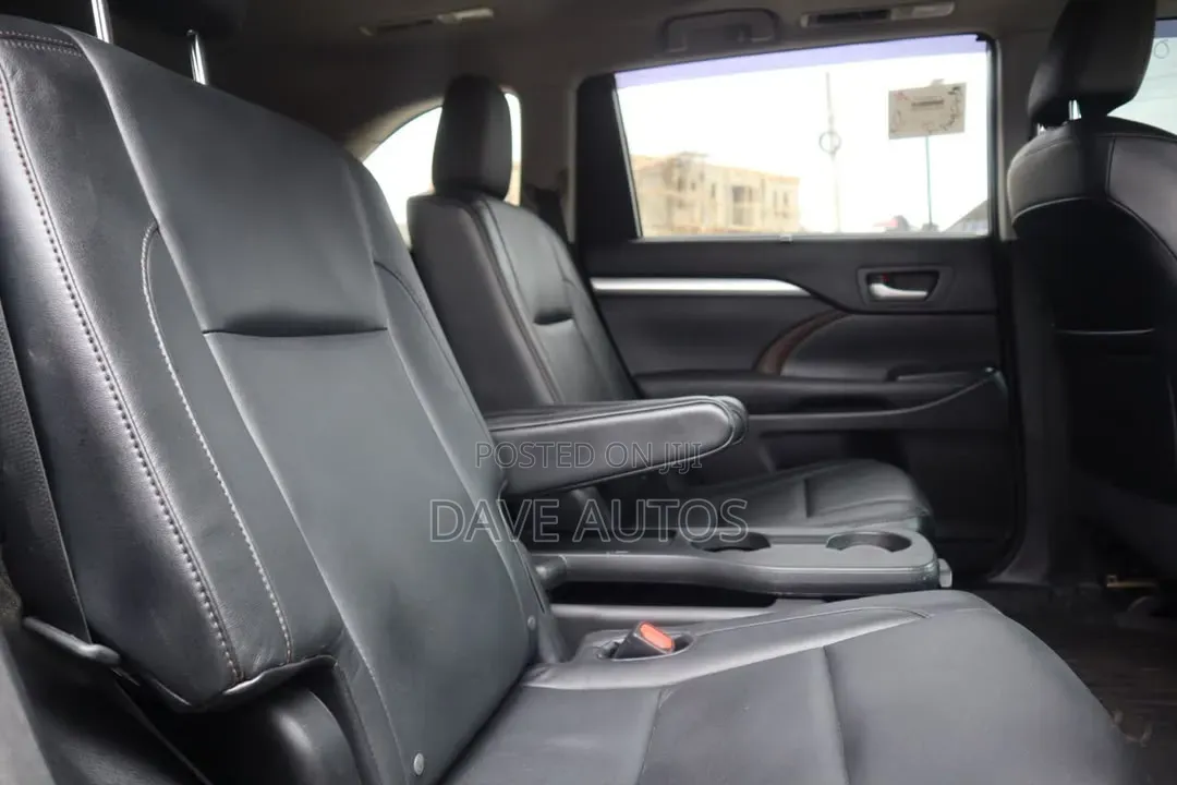Toyota Highlander 2016 Maroon