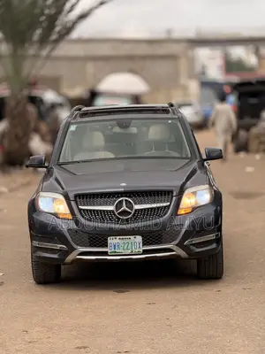 Mercedes-Benz GLK-Class 350 SUV 2013 Gray