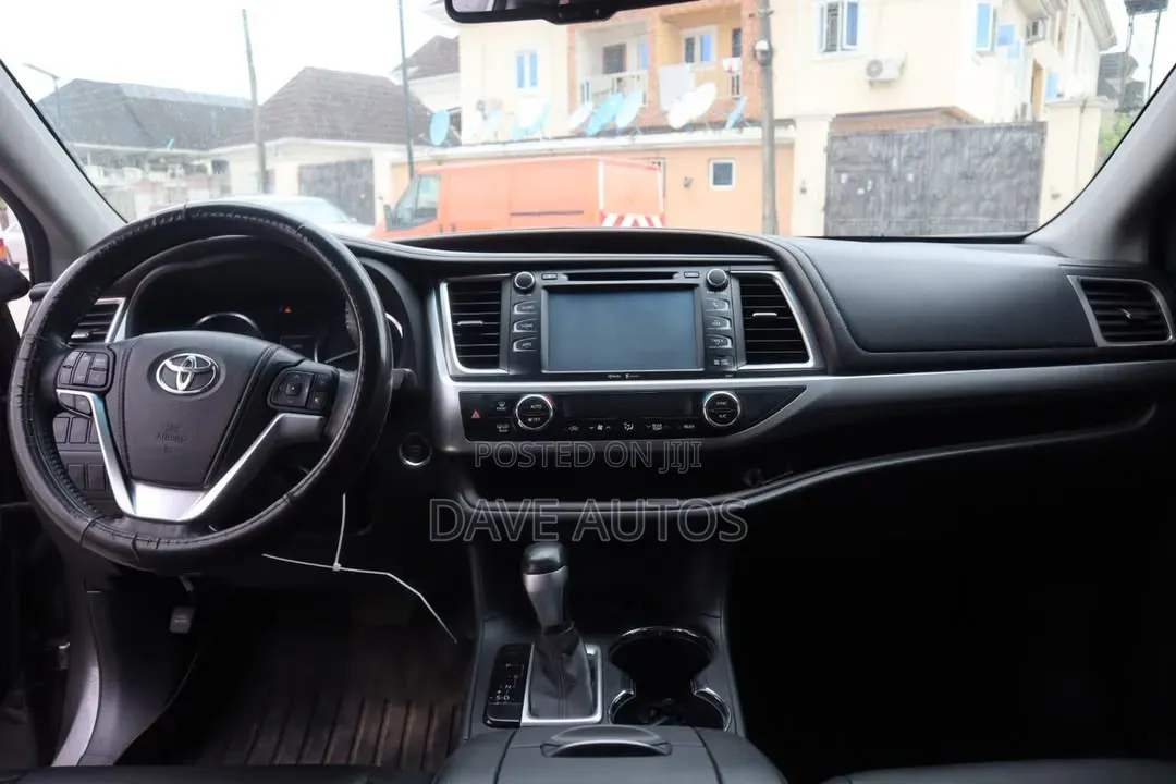 Toyota Highlander 2016 Maroon