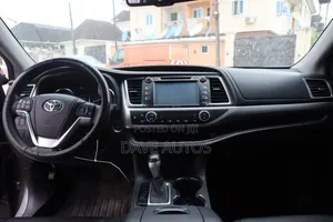 Toyota Highlander 2016 Maroon