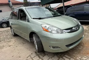 Toyota Sienna XLE Limited 2008 Green