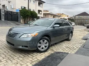 Toyota Camry LE 4dr Sedan (2.4L 4cyl 5A) 2009 Green