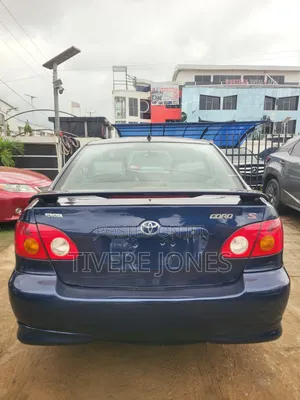 Toyota Corolla 2004 Blue