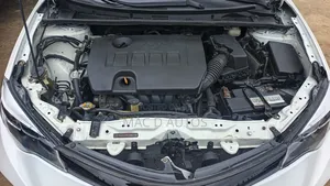 Toyota Corolla 2015 White