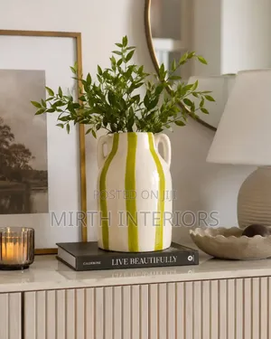 Color Table Vase