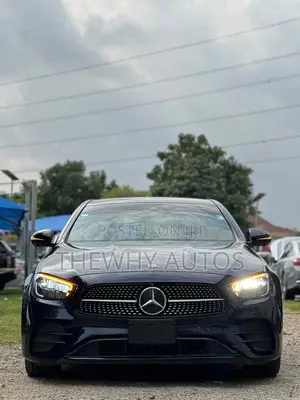Mercedes-Benz E350 2021 Blue