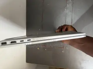 Laptop HP EliteBook 1040 G8 16GB Intel Core i7 SSD 512GB
