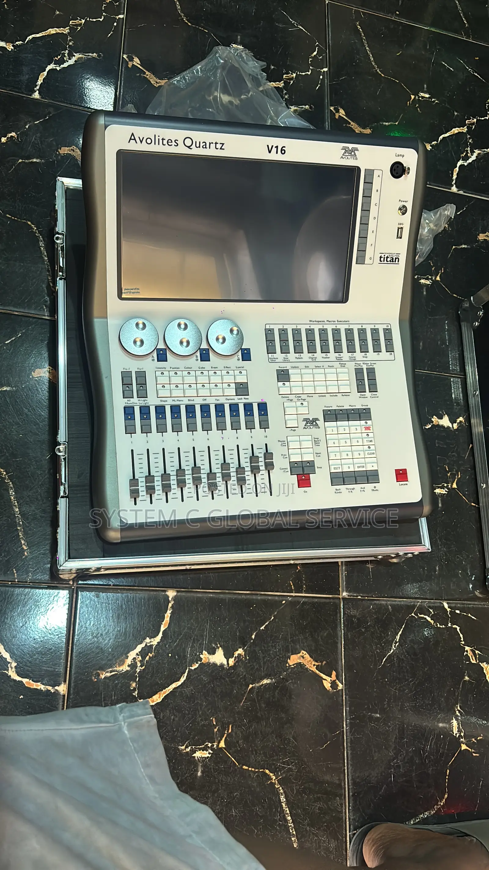 Avolites Quartz V16
