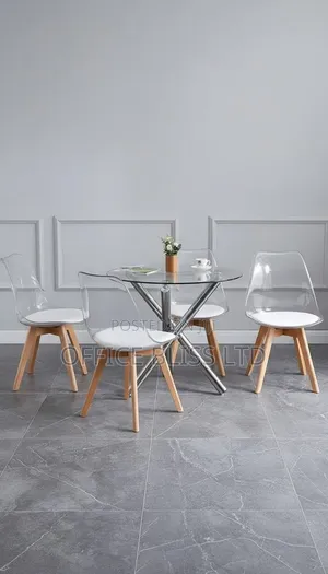 Transparent Glass Dinning Table 4 Transparent Top Leather Chairs
