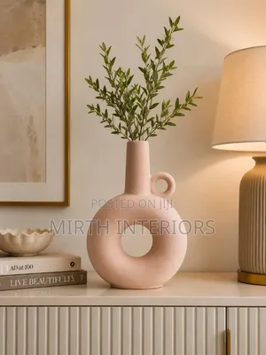 Dough Brown Table Vase
