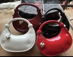 Women’s Casual Handbag – Trendy Ladies Shoulder Bag