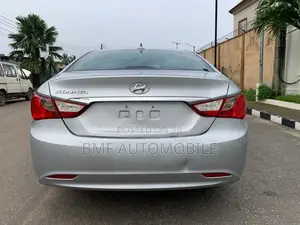 Hyundai Sonata 2011 Silver