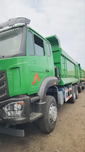 First Grade Howo Dump Truck 10 Tires
