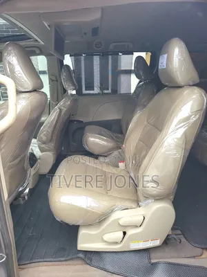 Toyota Sienna 2015 Gray