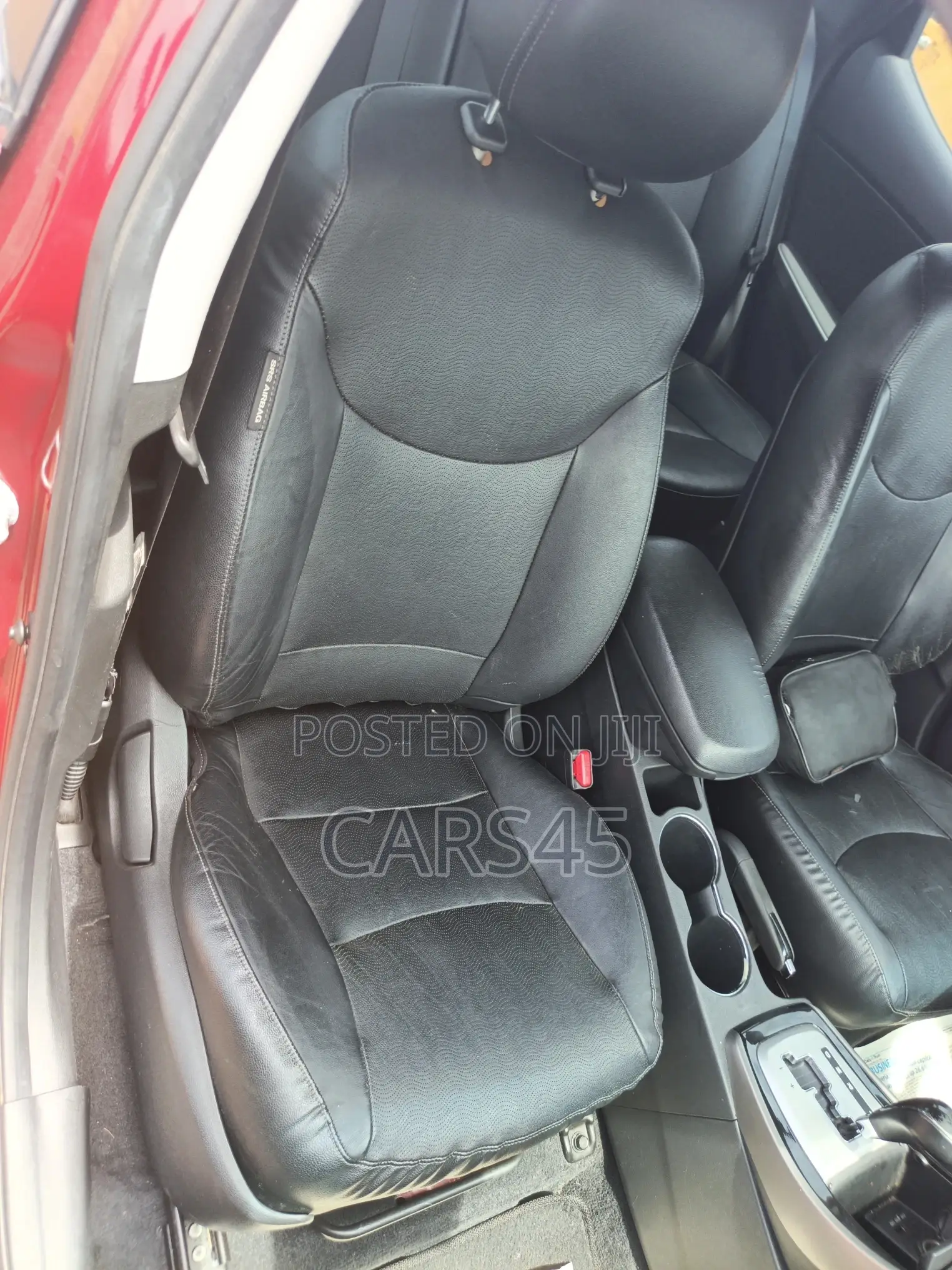 Hyundai Elantra 2012 Red