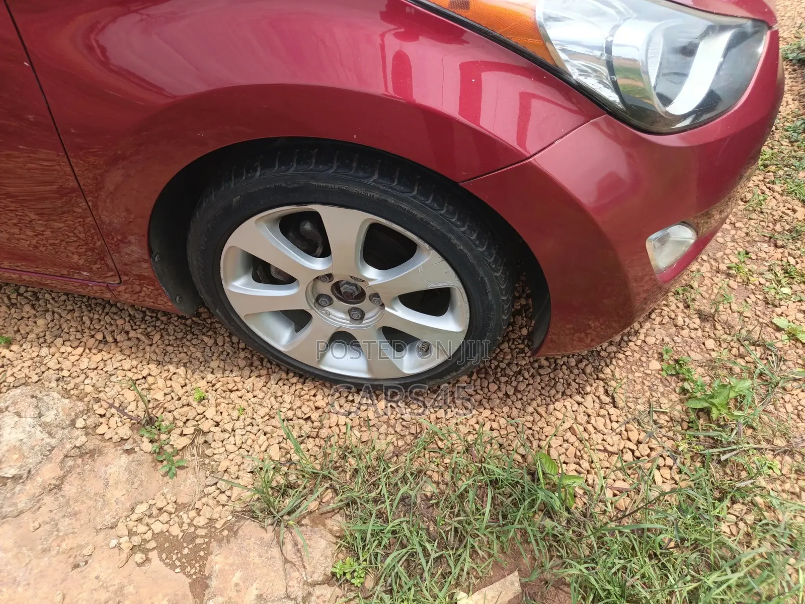 Hyundai Elantra 2012 Red