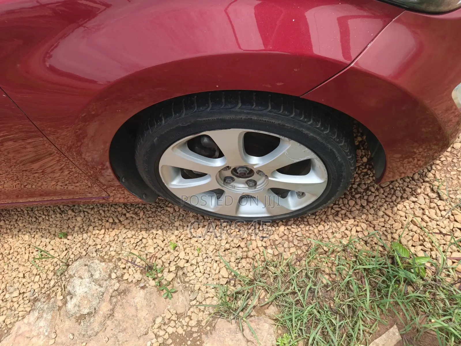 Hyundai Elantra 2012 Red