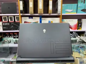 Laptop Dell Allenware M15 R5 16GB Intel Core i7 SSD 512GB
